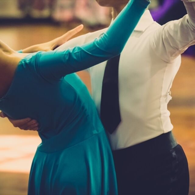 ベーシックな本格ヨガ